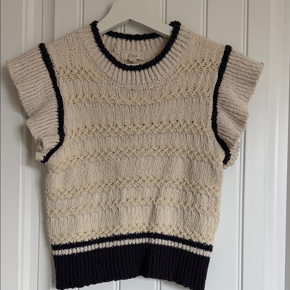 Elan Beige and Black Textured Knit Vest